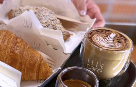 ELLEカフェ プーケット